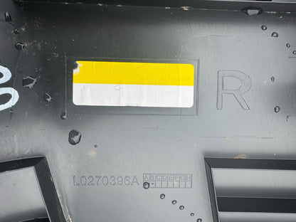 Range Rover Velar B Pillar trim cover right 2020 D180 R Dynamic J8A231056A