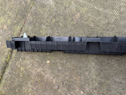 Volvo XC90 Rear Left Side Skirt Bracket 2015 ON 32216525 Genuine