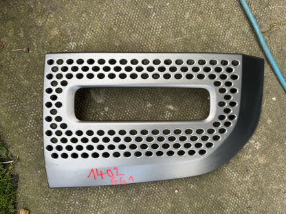 L8B215B217A 19-ON L663 DEFENDER 2023 FRONT FOG LIGHT SURROUND LH L8B2-15B217-A