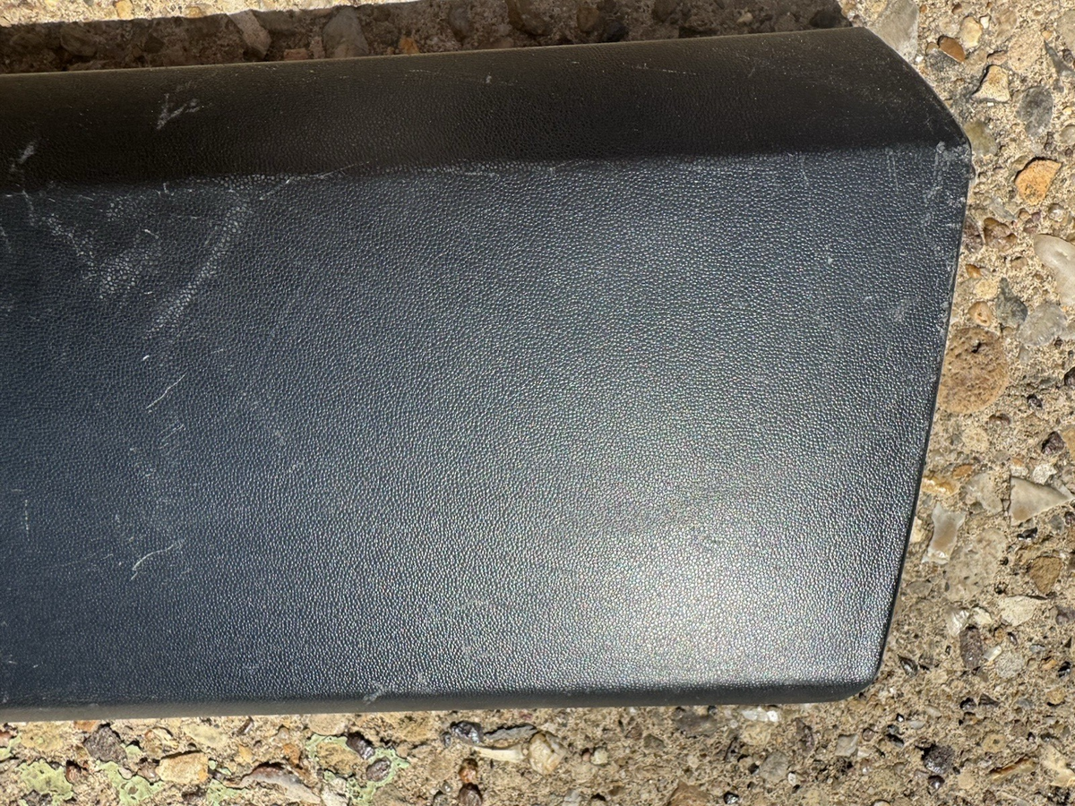 FORD TRANSIT CUSTOM 2012-22 FRONT LEFT DOOR LOWER MOULDING BK21-V20781-AFW