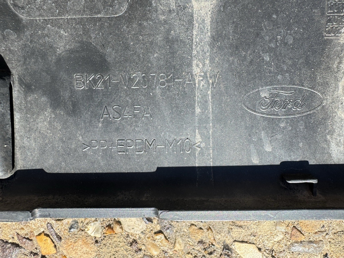 FORD TRANSIT CUSTOM 2012-22 FRONT LEFT DOOR LOWER MOULDING BK21-V20781-AFW