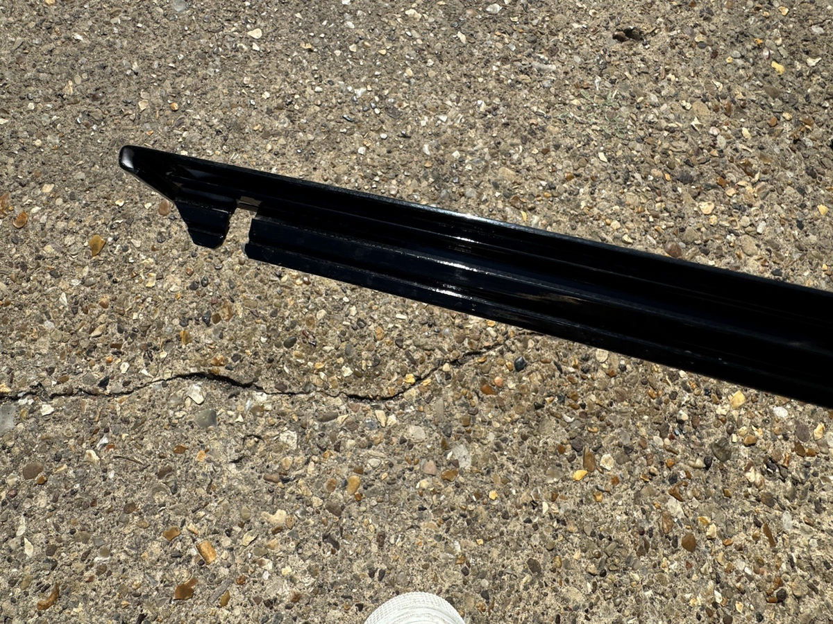 Land Rover Sport L494 2013-2016 Door Window Strip Trim Front Left fdk62208a97
