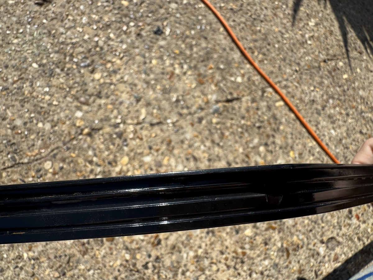 Land Rover Sport L494 2013-2016 Door Window Strip Trim Front Left fdk62208a97