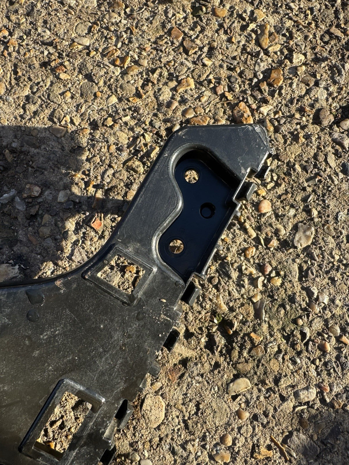 Bumper bracket Polestar 4 2025 rear right 80008668