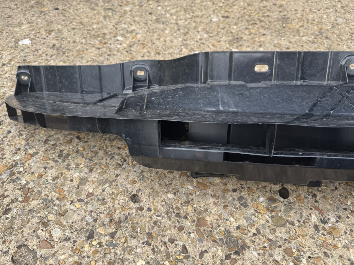 GENUINE LAND ROVER DISCOVERY 5 2017 -ON L462 FRONT BUMPER SUPPORT HY32-17A793