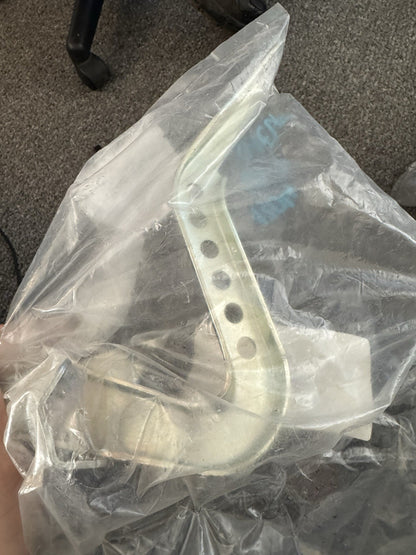 PEUGEOT 108 左前引擎蓋鉸鏈 B000831980 全新