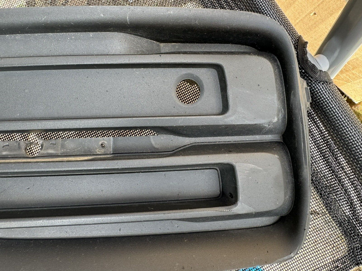 VOLVO XC90 II Front Left Bumper Grille 32345466 GENUINE