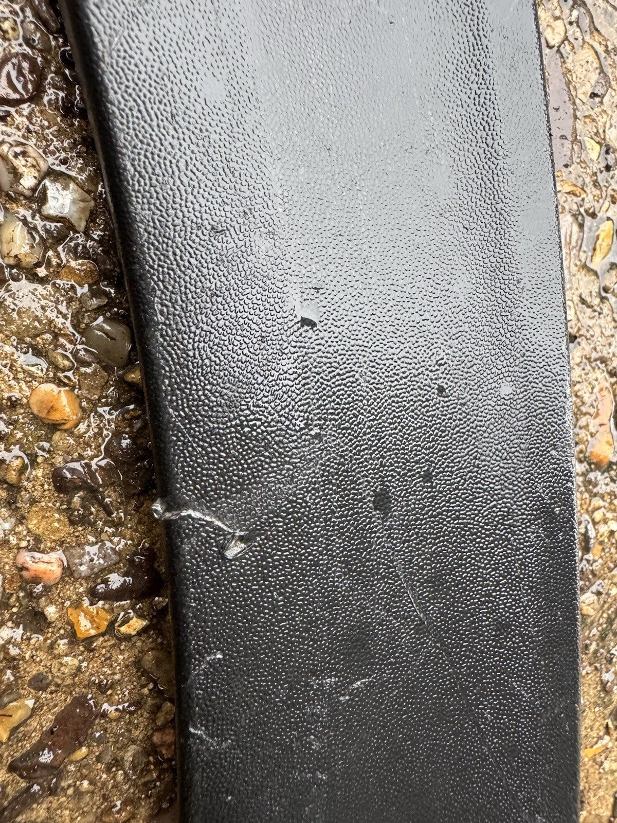 scratched KIA SPORTAGE MK4 DRIVER SIDE RIGHT FRONT WHEEL ARCH TRIM	 87714-F1000