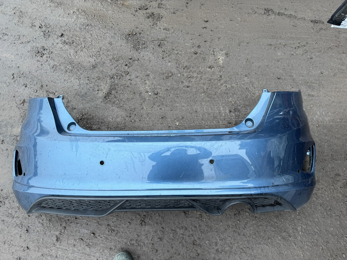2023 FORD FIESTA ST ĐỜI 2018 TRỞ ĐI CẢN SAU CÓ LỖ CẢM BIẾN PDC & LIP CHIA PÔ CHÍNH HÃNG L1BJ17096 BỊ NỨT