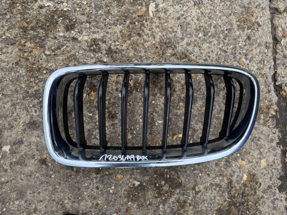 BMW F30 F31 GRIL BUMPER DEPAN SEBELAH KIRI RADIATOR 51137405835 18 51137263481