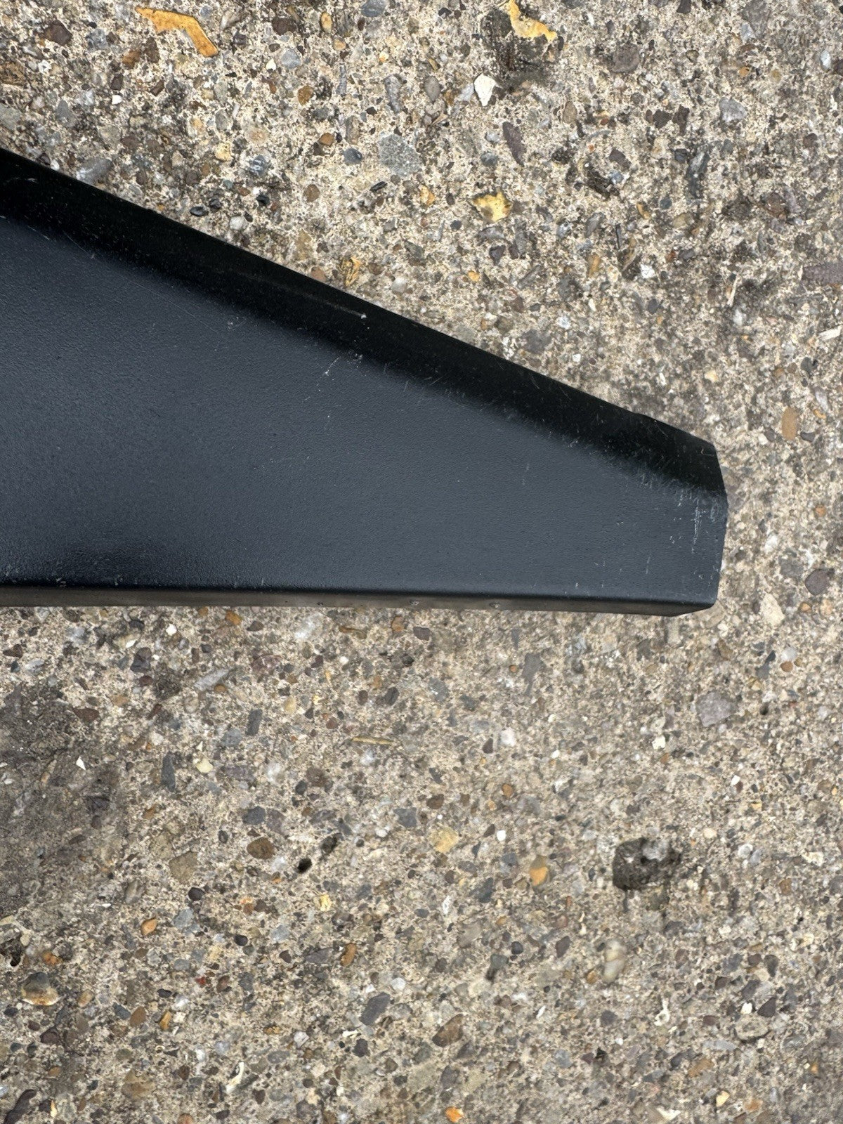 Trim pintu depan kiri 75074-42070 Toyota 2021-26