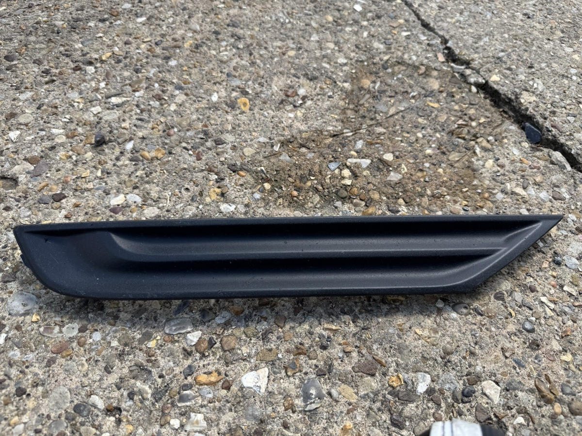 Bumper Ventilation Grille Right VOLVO S90 II V90 16-22 32248996 GENUINE