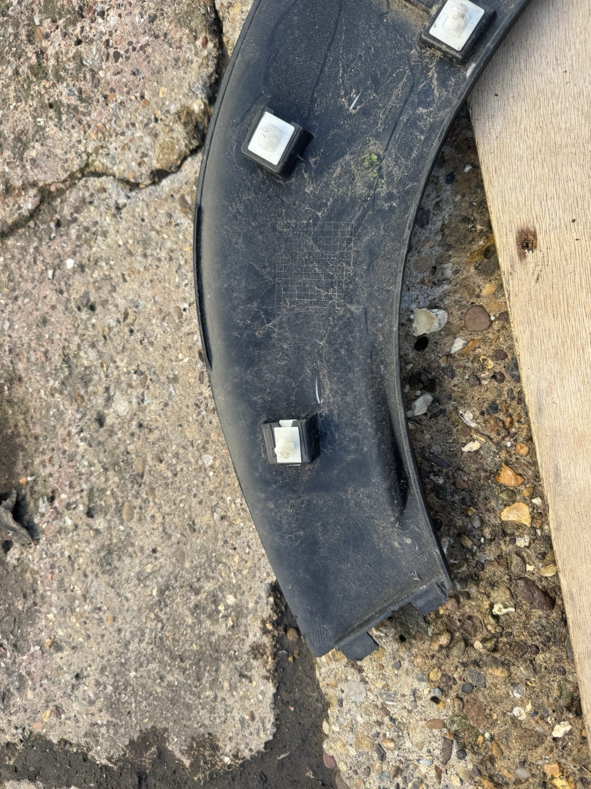 2017-2024 CITROEN C3 AIRCROSS MK1 Trim Over Fender Plastik Belakang Sisi Kiri 13476854