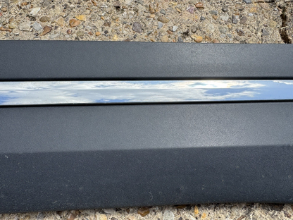 Mercedes GLA H247 Front Right Door Moulding 2020 ON A2477271501 Genuine