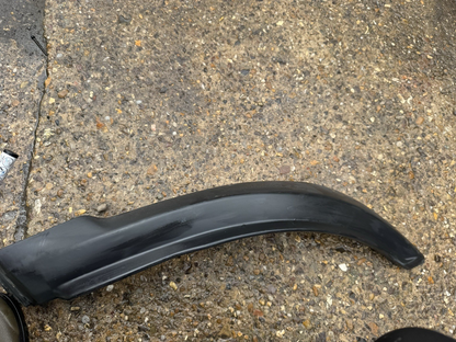 RANGE ROVER EVOQUE L551 N/S PASSENGER SIDE LEFT 後輪拱飾條 K8D2-28371-AD