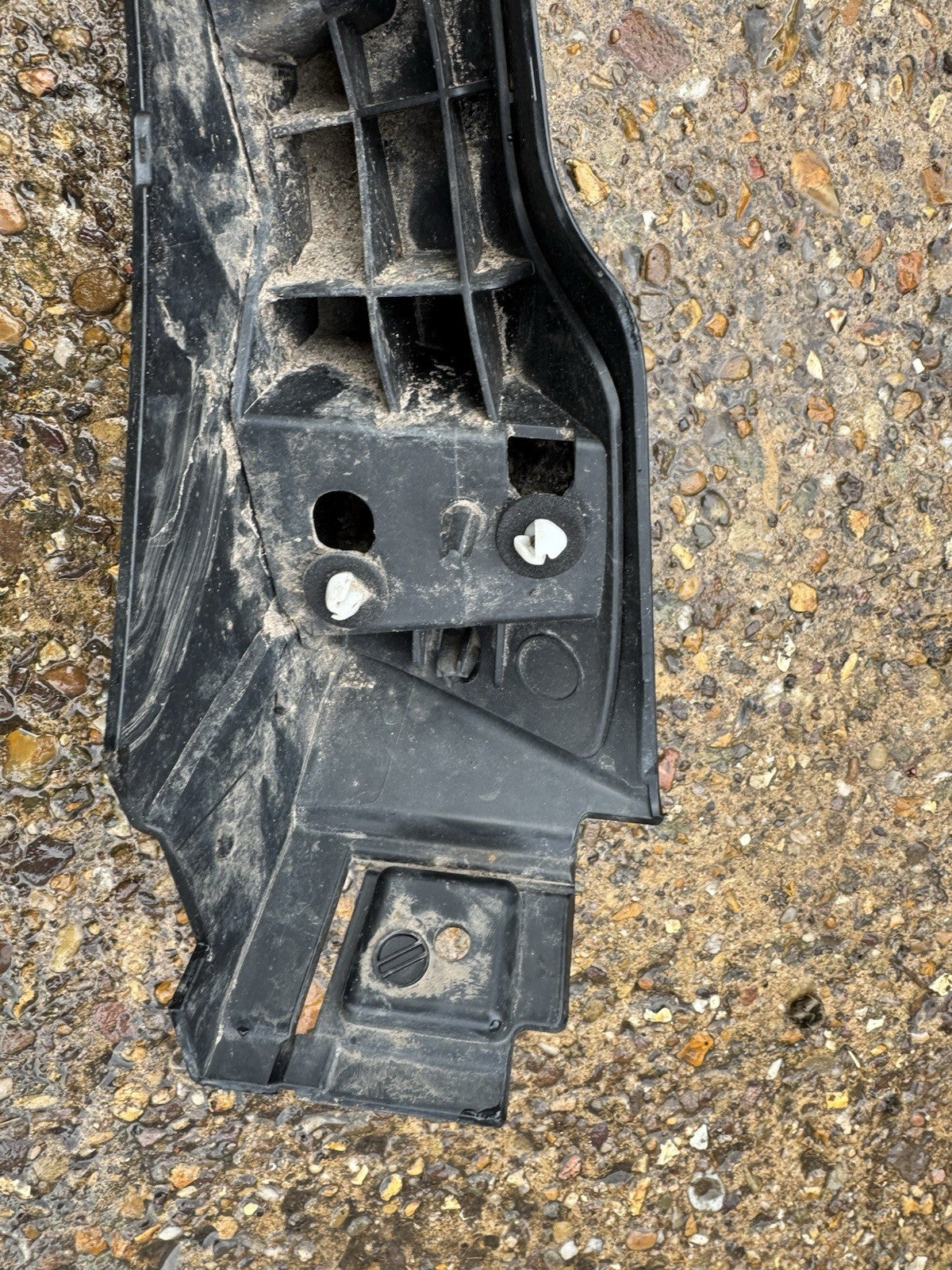 RANGE ROVER EVOQUE L551 N/S PASSENGER SIDE LEFT 後輪拱飾條 K8D2-28371-AD