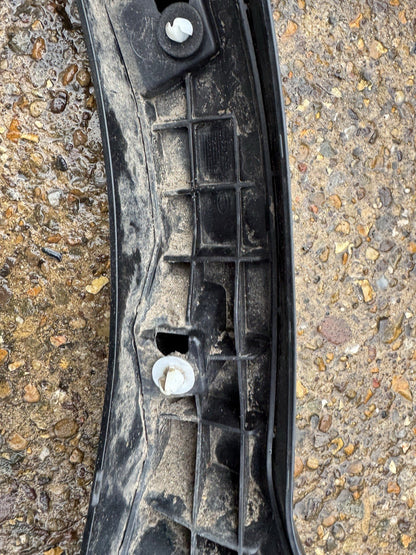 RANGE ROVER EVOQUE L551 N/S PASSENGER SIDE LEFT 後輪拱飾條 K8D2-28371-AD
