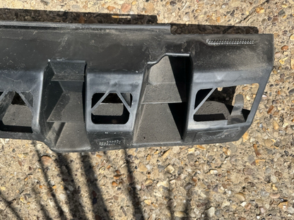 8x0.807.385 audi bumper trim 2009 on