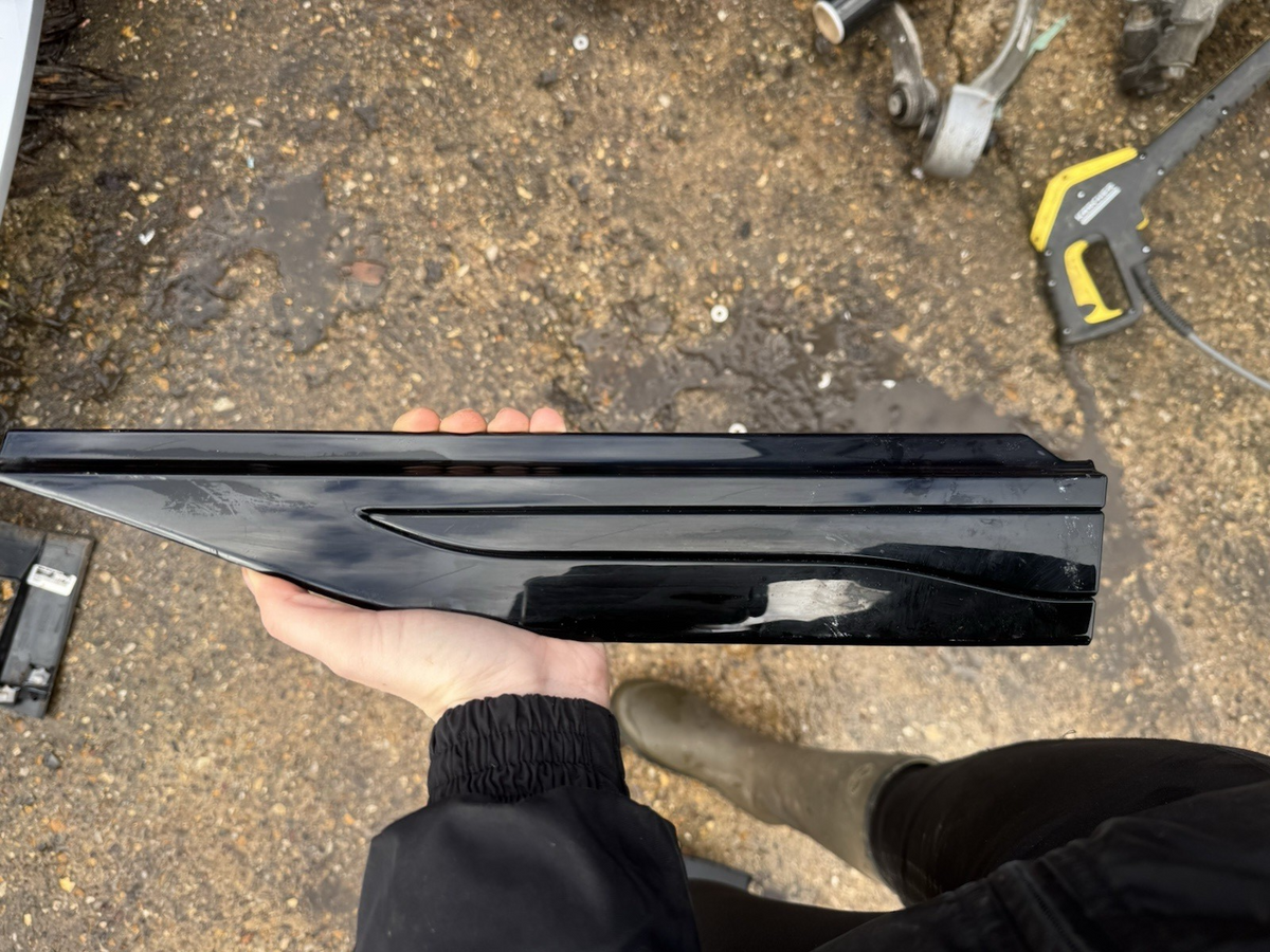 RANGE ROVER EVOQUE L551 N/S PASSENGER SIDE LEFT 葉子板飾條 K8D2-280B11-AC