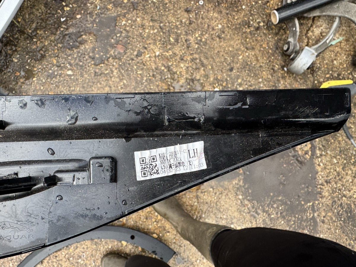 RANGE ROVER EVOQUE L551 N/S PASSENGER SIDE LEFT 葉子板飾條 K8D2-280B11-AC