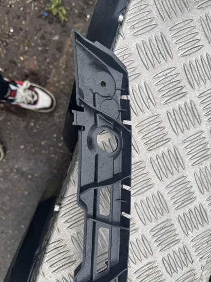 JAGUAR XF 09 - 15 REAR RIGHT BUMPER BRACKET 8X2317B930AF