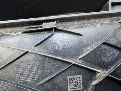 damaged 2019- RANGE ROVER L460 FUEL FILLER DOOR GAS LID FLAP m8e2-27936