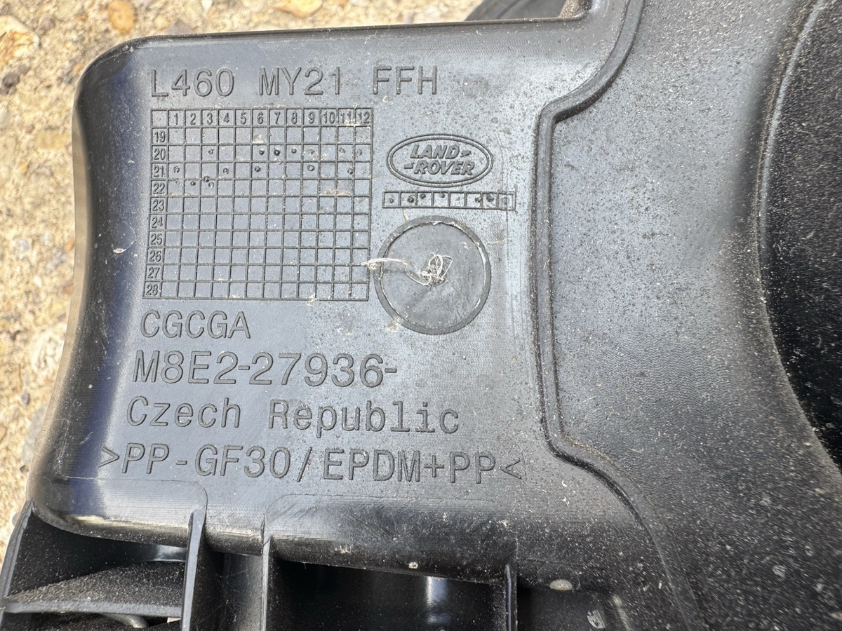 damaged 2019- RANGE ROVER L460 FUEL FILLER DOOR GAS LID FLAP m8e2-27936