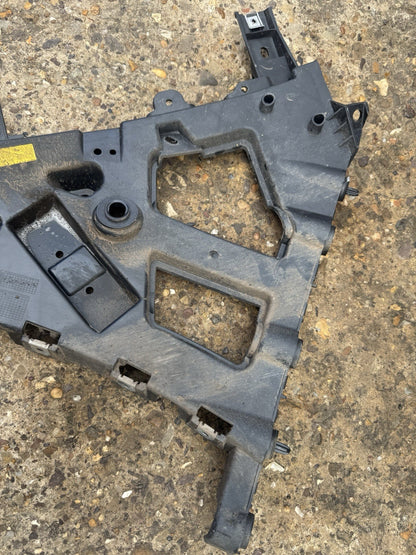 Jaguar F Pace X761 Rear Bumper Left Side Bracket HK83-17B931-AE Genuine