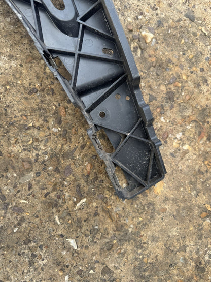 Jaguar F Pace X761 Rear Bumper Left Side Bracket HK83-17B931-AE Genuine