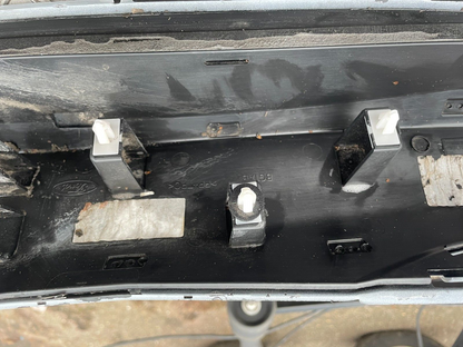 คิ้วกันกระแทกประตูหลังขวา FORD PUMA 2024 L1TBS24902