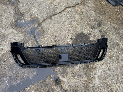 LAND ROVER DISCOVERY SPORT R DYNAMIC 2019 ke atas GRILL BAWAH DEPAN LK72-17F791-F