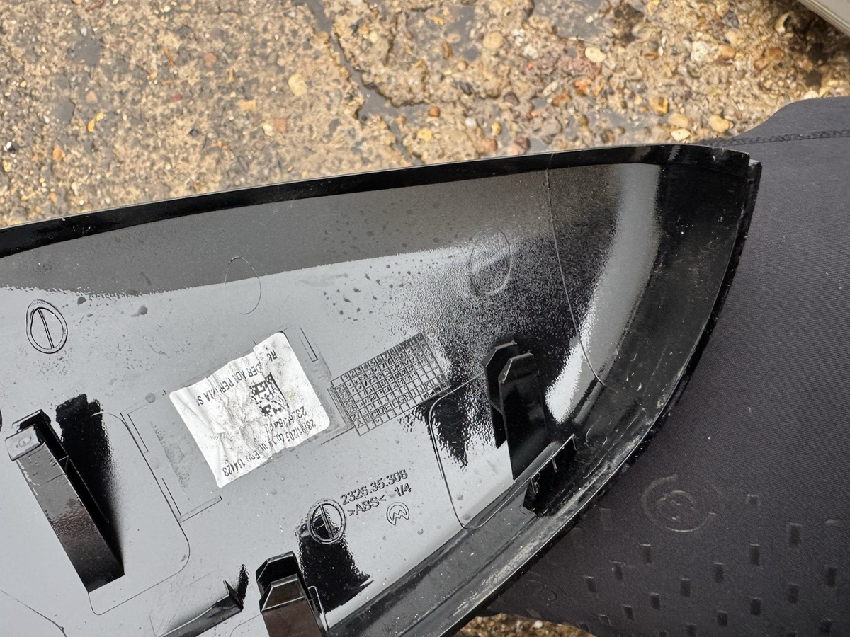 原廠 Vauxhall Corsa F 2023on 前右駕駛側後視鏡蓋