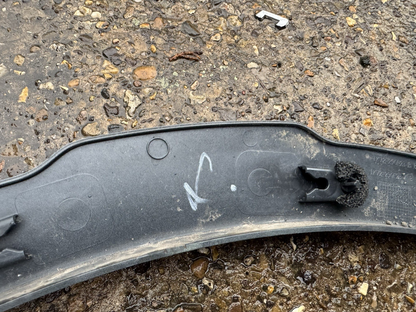 Land Rover Discovery Sport L550 Estate 2019-2023 Plastic Arch Trim lk72-290e 23e