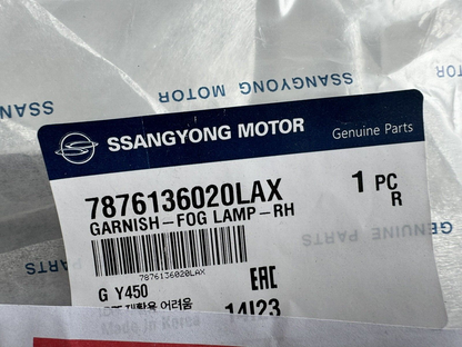Hyundai Kia Ssangyong 原廠全新 霧燈飾蓋-RH 7876136020LAX