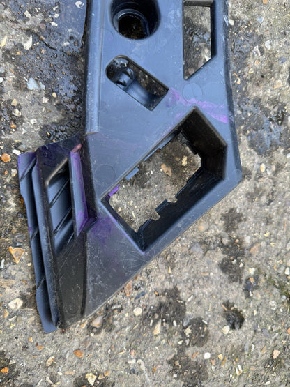 SKODA ENYAQ IV DUDUKAN BUMPER DEPAN KIRI DEPAN 5LA807177 ORIGINAL