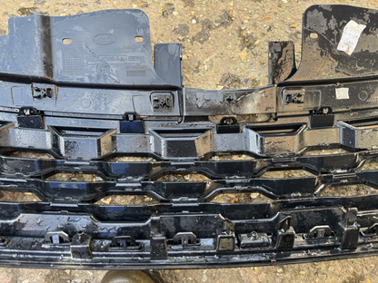 RANGE ROVER EVOQUE ORIGINAL L551 GRILL BUMPER DEPAN 2019 ke atas K8D2-8C436-A