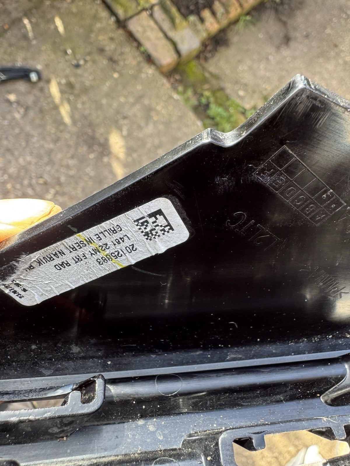Range Rover Sport L560 2022 Lis Trim Bumper Depan RH Original N9X2-8142-A