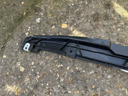 20-24 BMW 840 850 F92 G16 COVER PELINDUNG DEPAN PANEL TRIM
