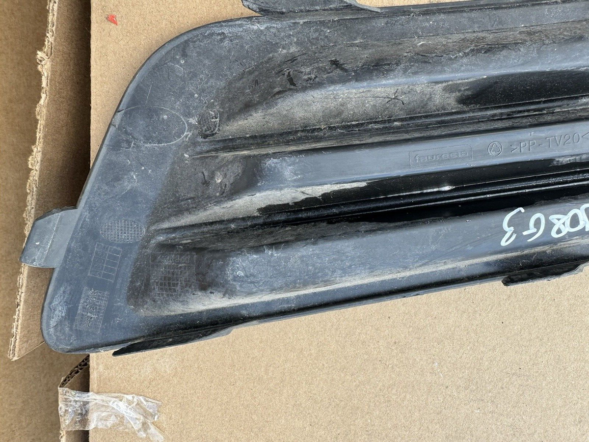 2012-2017 MK7 FL FORD FIESTA คิ้วกันชนหน้า RH Drivers Side C1BB15A222A