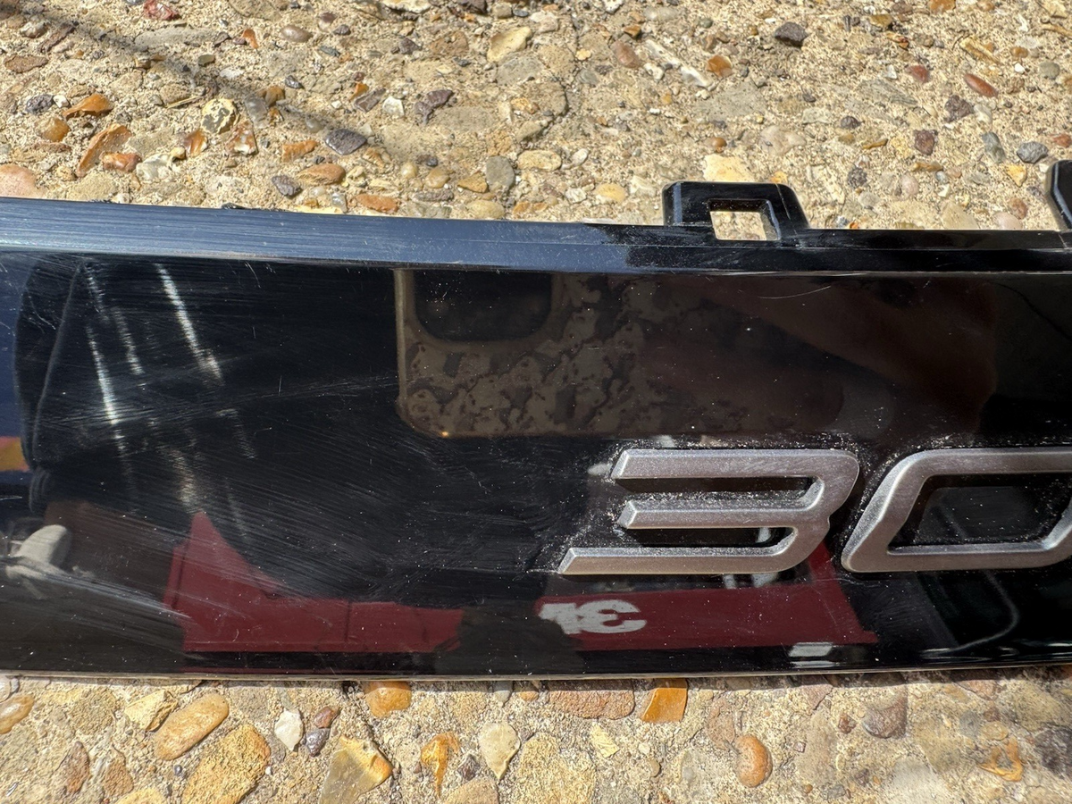 PEUGEOT E-5008 5008 FRONT BUMPER Upper Trim 2024 onwards GENUINE 9845674880