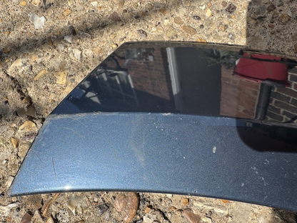 OEM VOLVO XC60 R DESIGN FRONT RIGHT BUMPER PDC ARCH TRIM 2018-ON 31650213