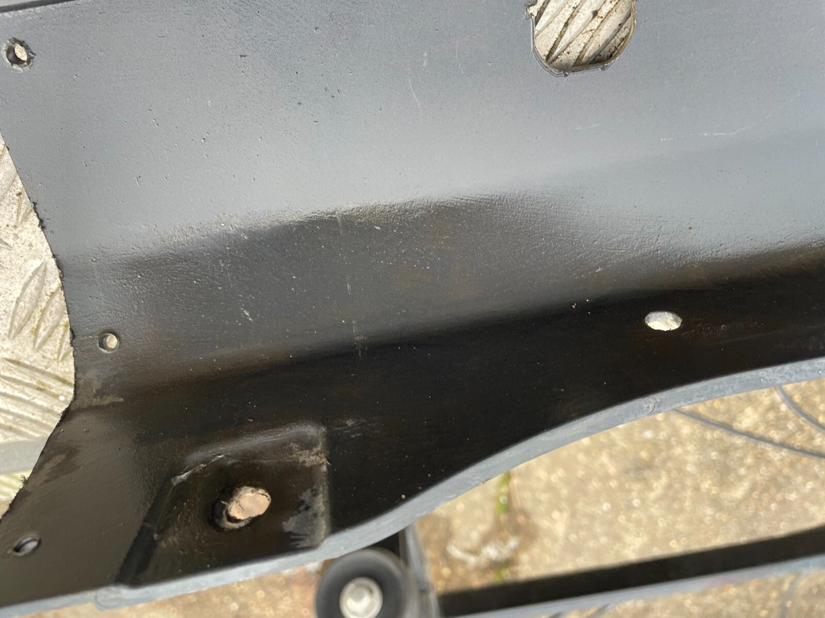 ชุดกันชนหลัง FORD TRANSIT แท้ BK2117E962