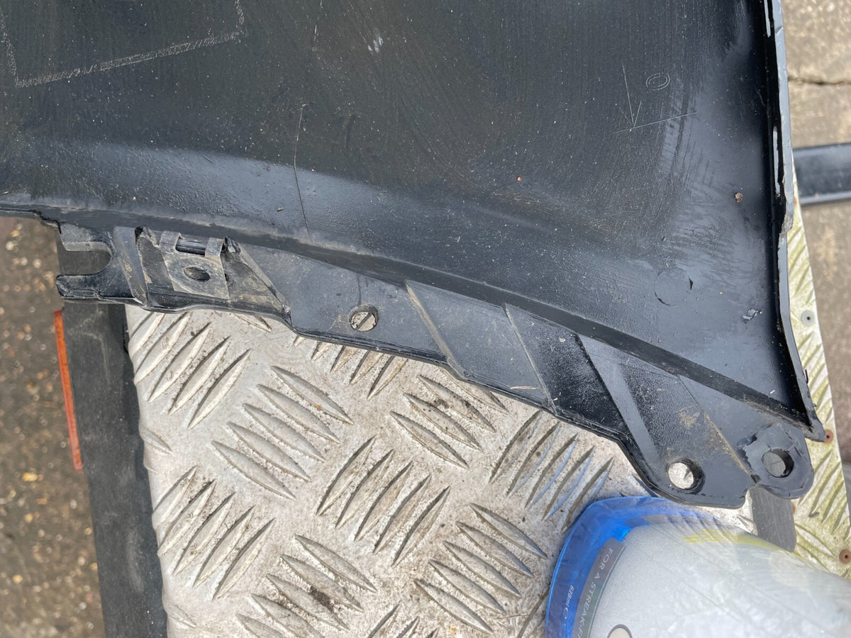Land Rover Discovery Sport L550 N/S Rear Bumper Corner