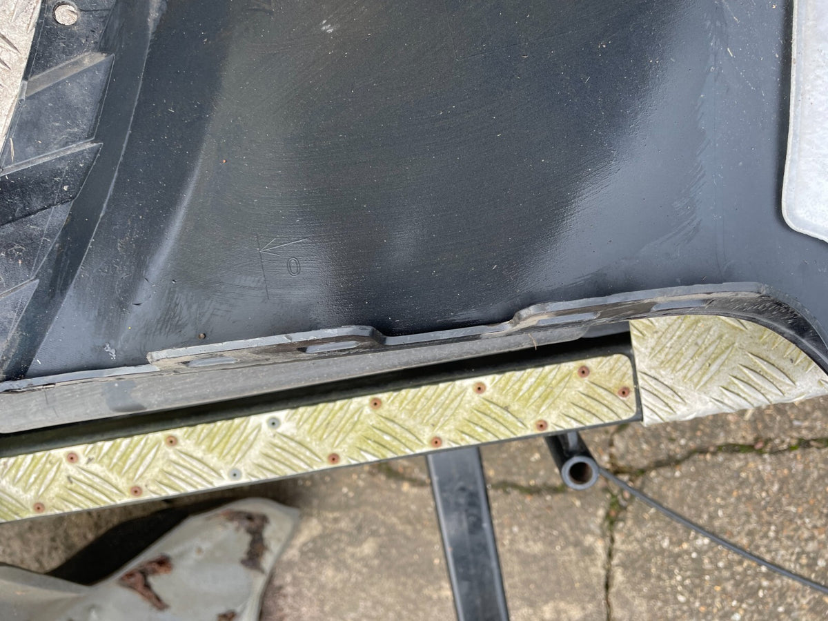 Land Rover Discovery Sport L550 N/S Rear Bumper Corner