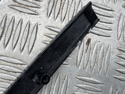 J9D3-17C774 Jaguar OE bumper trim center left jaguar i pace