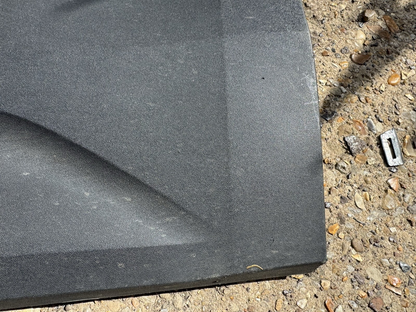 VOLVO XC40 LOWER DOOR MOULDING 2024 P/S REAR B3 PLUS MILD HYBRID 32409186