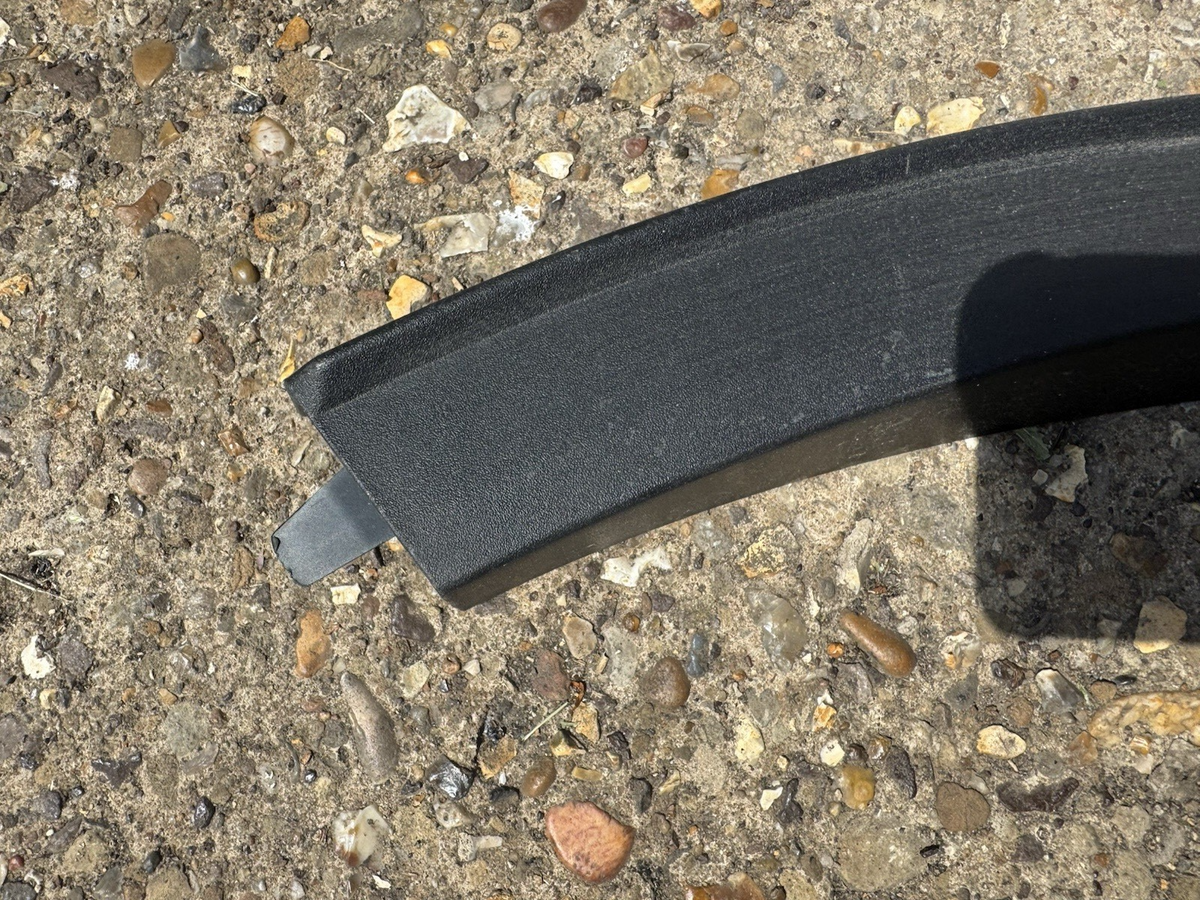 GENUINE Ford Kuga 2018-on Rear Left Wheel Arch Moulding MV4B-S286D03-AW