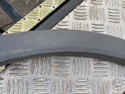 VOLKSWAGEN TIGUAN TRIMS ARCH RODA KIRI BELAKANG 5NA854819K