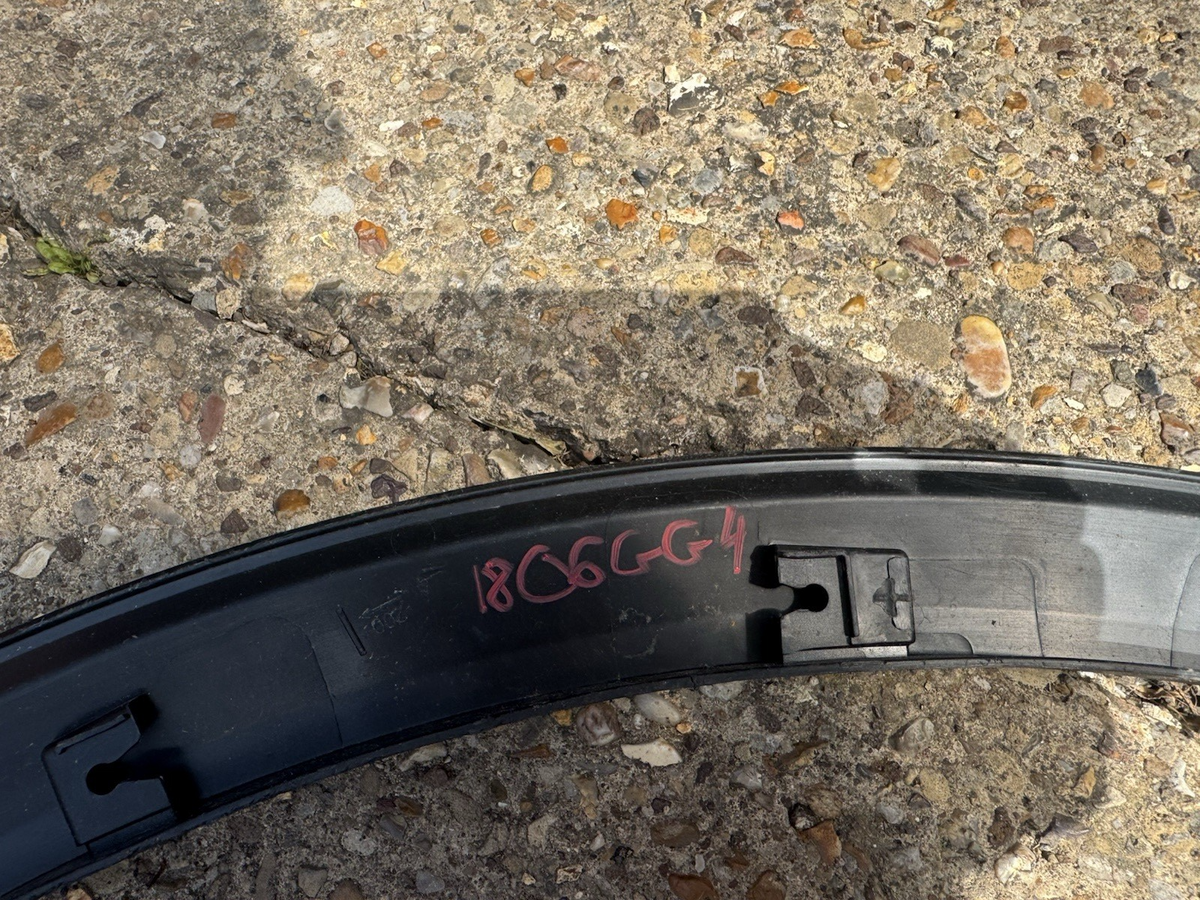 GENUINE Ford Kuga 2018-on Rear Left Wheel Arch Moulding MV4B-S286D03-AW