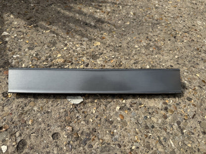 GENUINE DISCOVERY SPORT L550 RHD  TRIM TITANIUM FINISH LK72-045R61-HB